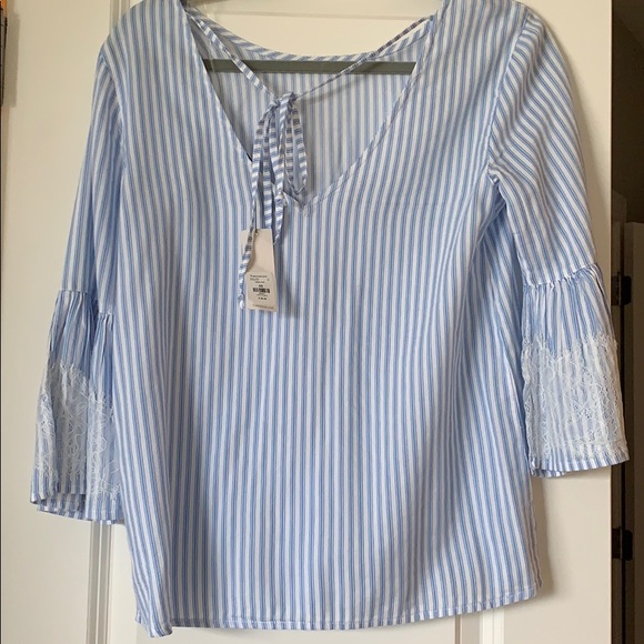 Stripe & Lace Blouse - Picture 5 of 5
